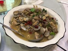 -宾朋海鲜特色美食餐厅·纯手工鲅鱼水饺(兴海路店)