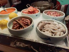 -岷山饭店-芝芝自助餐厅