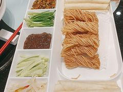 -香山湖家家宴(中山陵店)