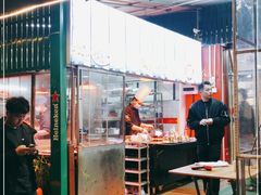 门面-阿忠食坊大排档·20年老店(万象城店)