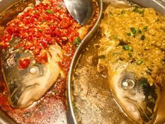 -阿瓦山寨·湘菜现炒·剁椒鱼头王(咸阳总店)