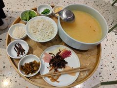 -一坐一忘云南菜(卓悦中心)