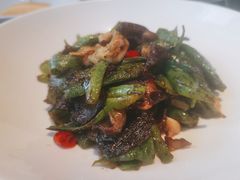 青椒牛腱-大拙里·精致融合菜(沙湖桃源国际店)