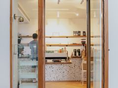 -Line来恩咖啡(石厦花园店)