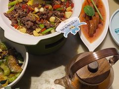 -佬麻雀·新湘菜(东方宝泰店)