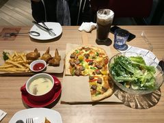 -必胜客(阿罗海店)