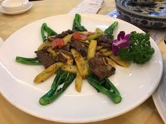 芥末芥兰牛仔骨-龙宝轩(坦洲店)