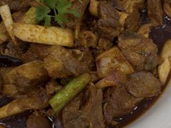 -何猫特色黄焖羊肉