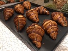 碱水羊角-OUR Bakery(SKP-S店)