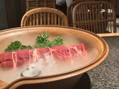 -三出山火锅(万象天地店)