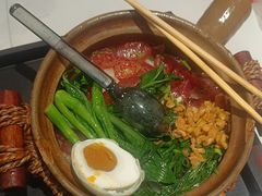 -万煲旺·香港老传承煲仔饭·猪杂汤(客村店)