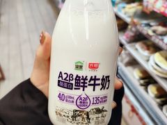 -全家便利店(上海南站站店)