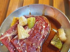 -叽叽扎扎烤肉场(生态城万达店)