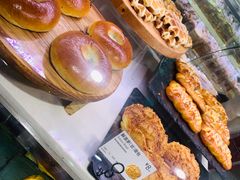 -巴黎贝甜(龙之梦购物中心虹口店)