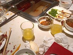 -海底捞火锅鲜切牛肉主题店(长寿路店)
