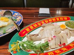 -粤·向群饭店(麓景路店)