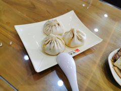 猪肉大葱包子-华天二友居肉饼(宫门口店)