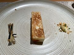 餐前面包-香樟花园法式铁板烧(恒隆广场店)