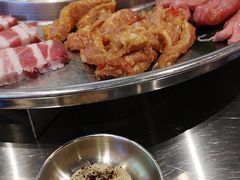 -哈哈碳都·牛肋条无限自助烤肉(宝龙店)