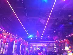 -喜鹊音乐酒馆(西街店)