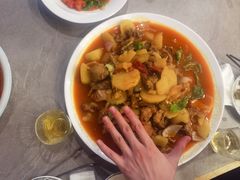 中盘鸡-乡村馕坑肉·烧烤·新疆菜·本地人更爱吃(阿勒泰首店)