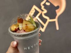 -喜茶(深圳万象城黑金店)