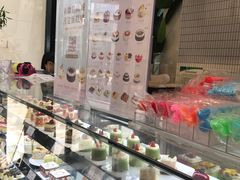 -罗森尼娜(德思勤店)