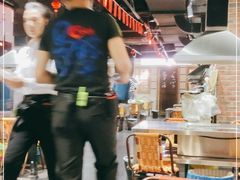 大堂-马路牙子地桌烤肉(工体店)