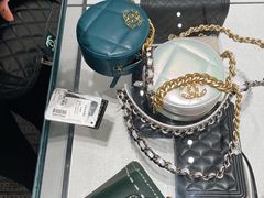 -CHANEL(恒隆广场店)