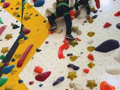 -问山MountQuest攀岩馆