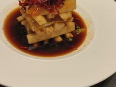-艳阳天民俗村(公园路店)