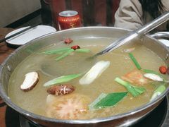 -乡土黄·鲜牛肉火锅·小龙虾(兴业街店)