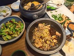 -云海肴·汽锅鸡·云南菜(天山百盛优客店)