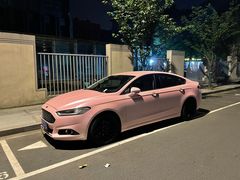 -金陵一哥龙虾馆(三牌楼总店)