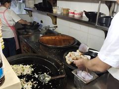 -舒蔡记生煎菜饭(云南中路店)