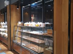面包甜点陈列柜-苹果花园(桂林路店)