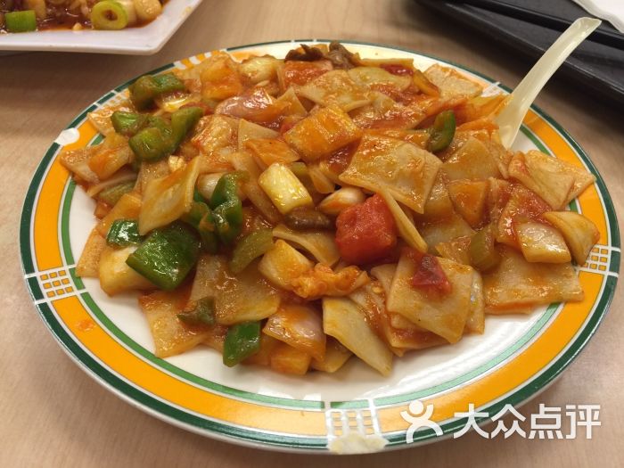 喜歡的菜: 炒片羊肉串宮保雞丁