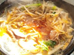 -砂锅米线