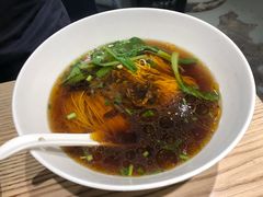 蕈油红汤面-君东记本帮面馆(天钥桥路店)