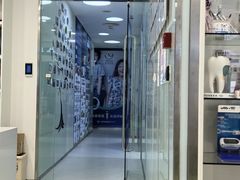 -岳辰齿科(浦东长泰店)