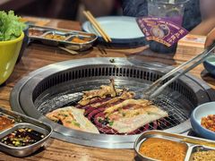 -明洞阿姨·韩式酱蟹烤肉·创意料理(三元桥店)