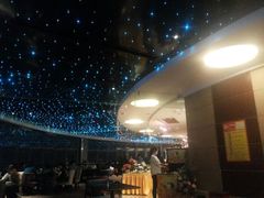android_upload_pic-粤海酒店-旋转餐厅