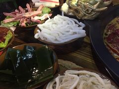 -黄潇洒老火锅(九眼桥宏济巷店)