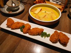 蛋黄翅中-童年小筑餐厅(申花路店)