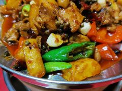 麻辣干锅鸡-冯烫烫跷脚牛肉·川菜小馆(武胜西街店)