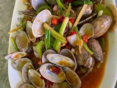 -四川小胡子海鲜(丁村万人海鲜广场店)