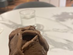 -潮一不贰·法式甜品·生日蛋糕·西式简餐(外滩店)