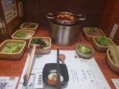 -独食火锅·半米屋台(直营总店)