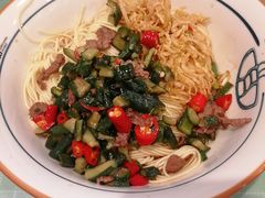 黄瓜皮炒牛肉干拌粉-刘氏三和面馆