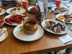 -济南香格里拉·咖啡泉自助餐厅